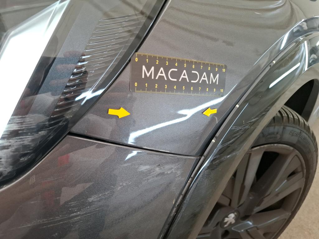 PEUGEOT 208) 208 PureTech 100 S&S BVM6 GT 2023