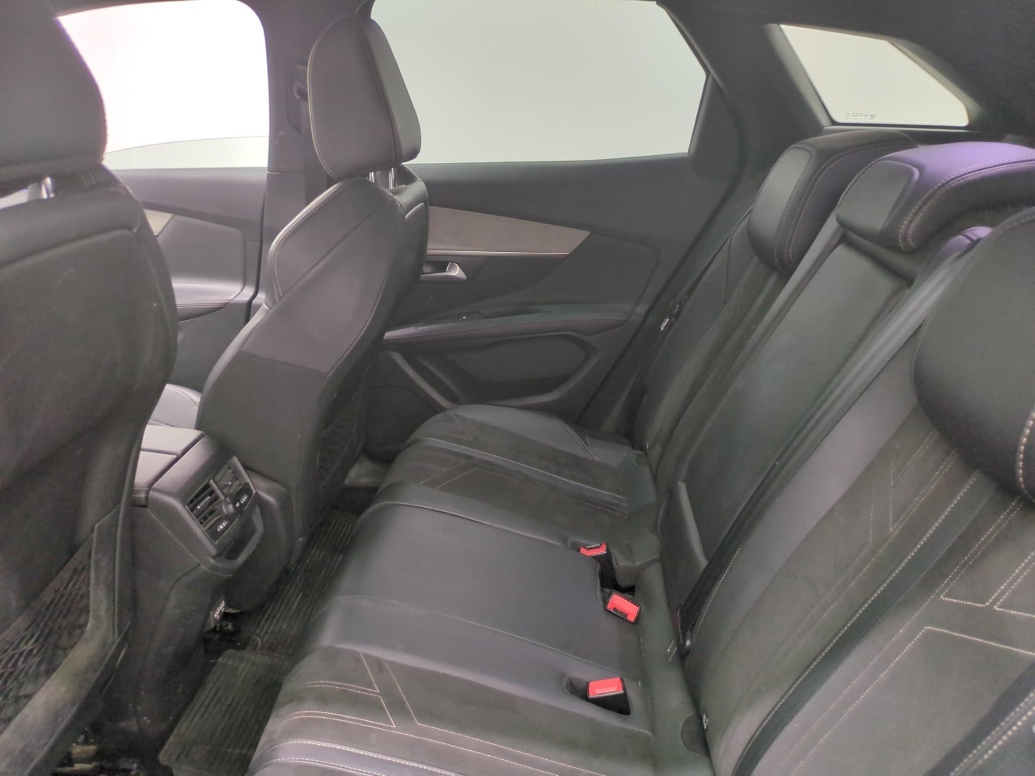 PEUGEOT 3008 BlueHDi 130ch S&S EAT8 GT 2021