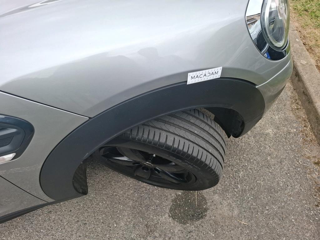 MINI COUNTRYMAN F60 LCI 136 ch BVA7 Cooper Essential 2023