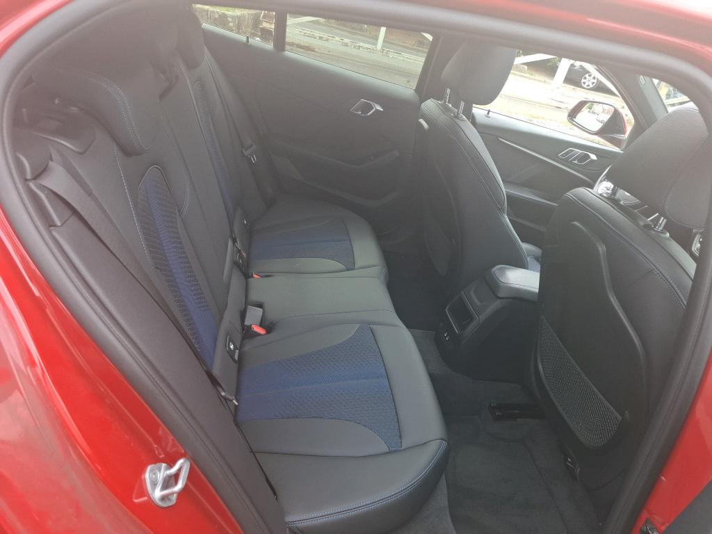 BMW SERIE 1 F40 118i 136 ch DKG7 M Sport 2023