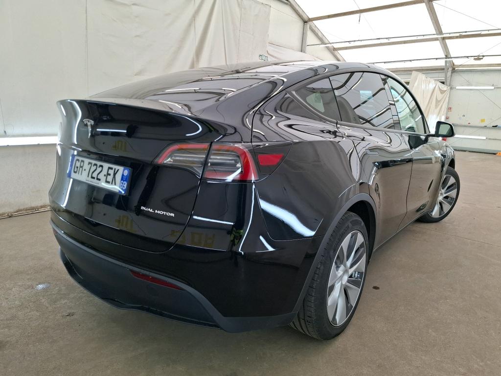 TESLA  2023