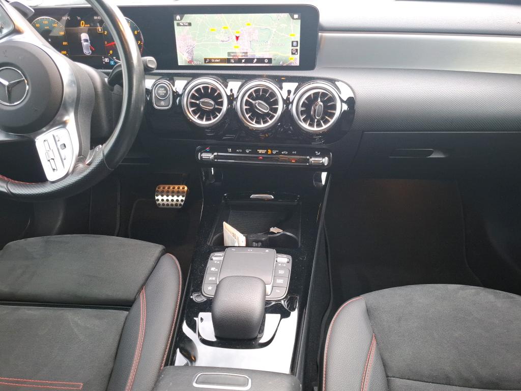 MERCEDES-BENZ CLASSE A 180 7G-DCT AMG Line 2022