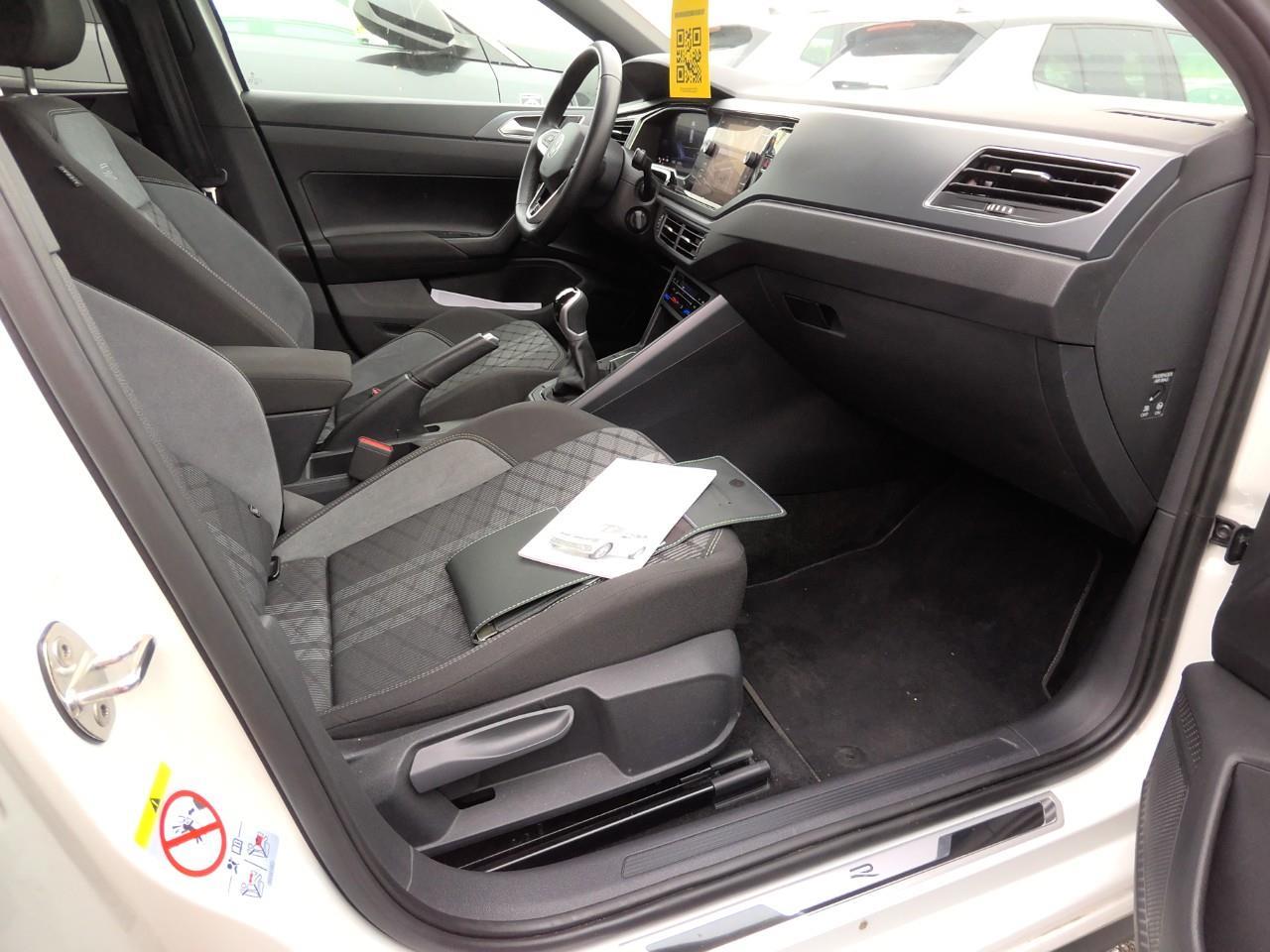 VOLKSWAGEN POLO 1.0 TSI 95 S&S BVM5 R-Line Edition 2025