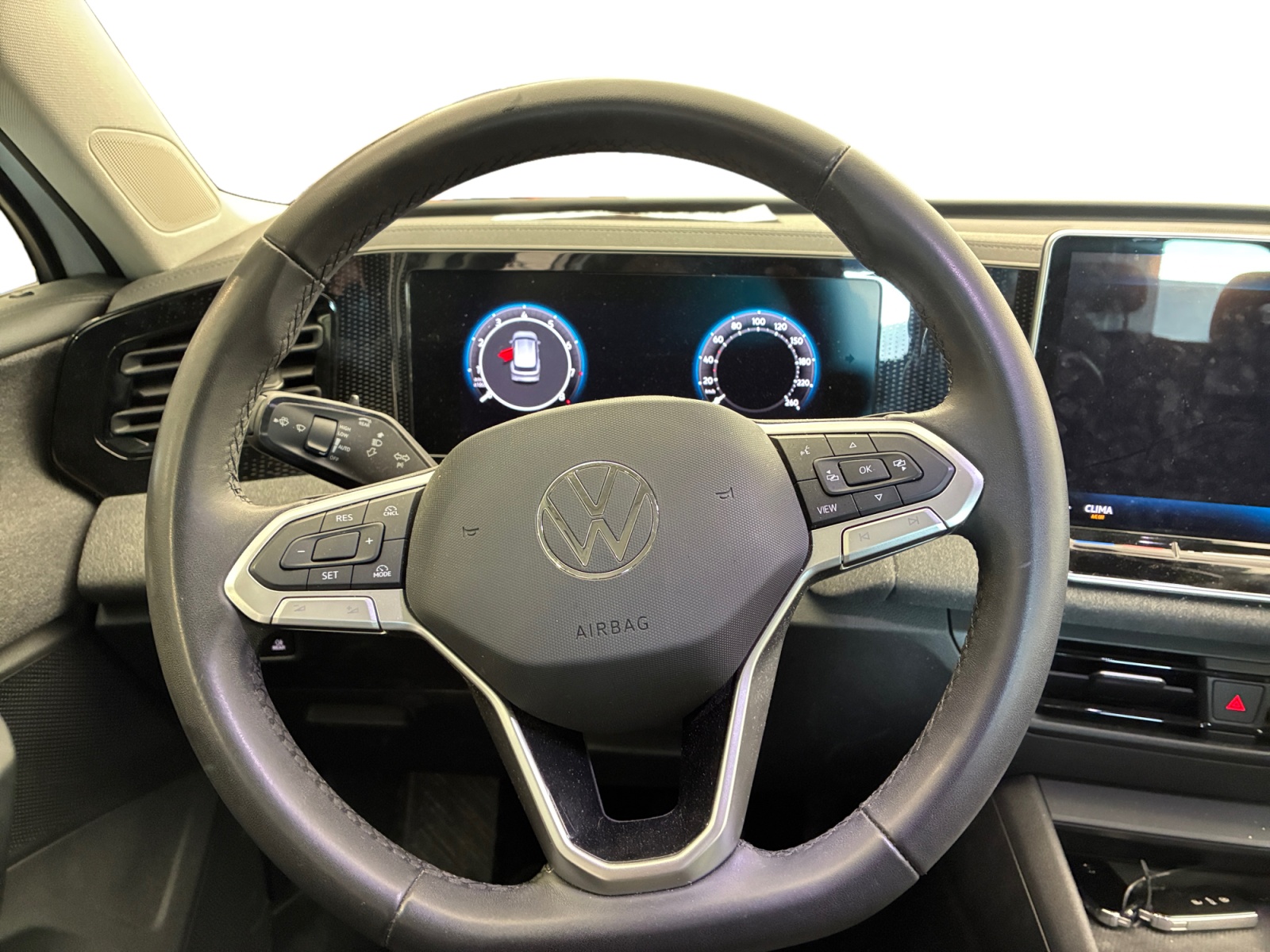 VOLKSWAGEN Tiguan 1.5 eTSI 131ch DSG7 2025