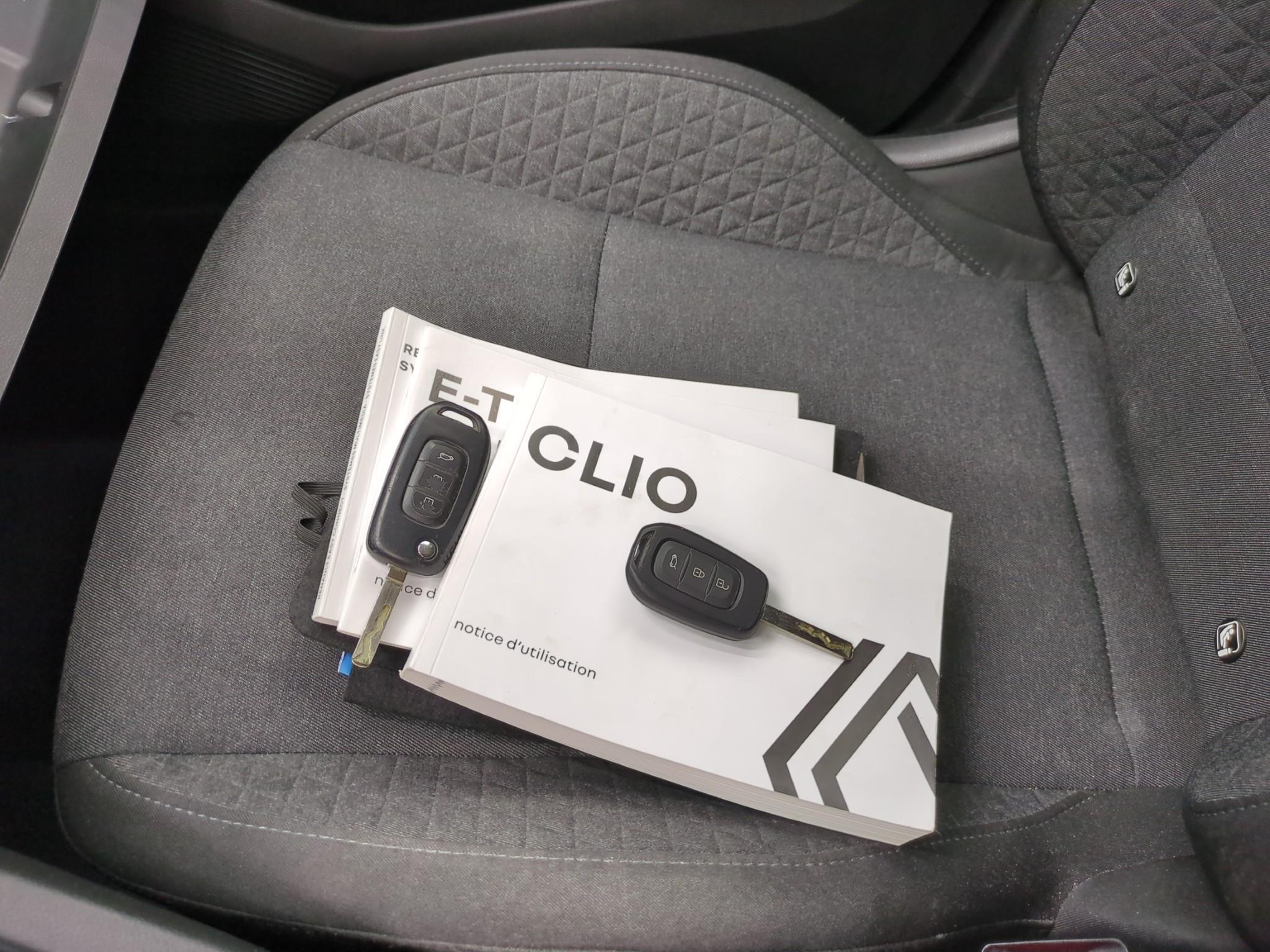 RENAULT CLIO V E-Tech 140 - 21N Business 2022