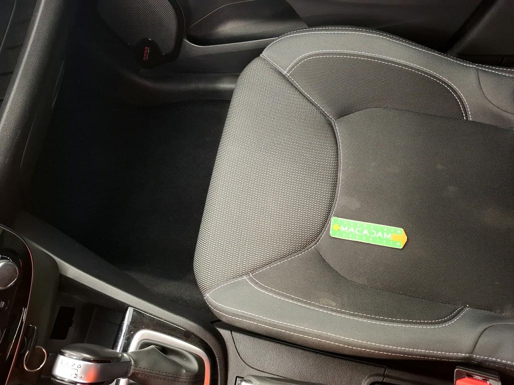 RENAULT CLIO IV BUSINESS dCi 90 E6C EDC 2019