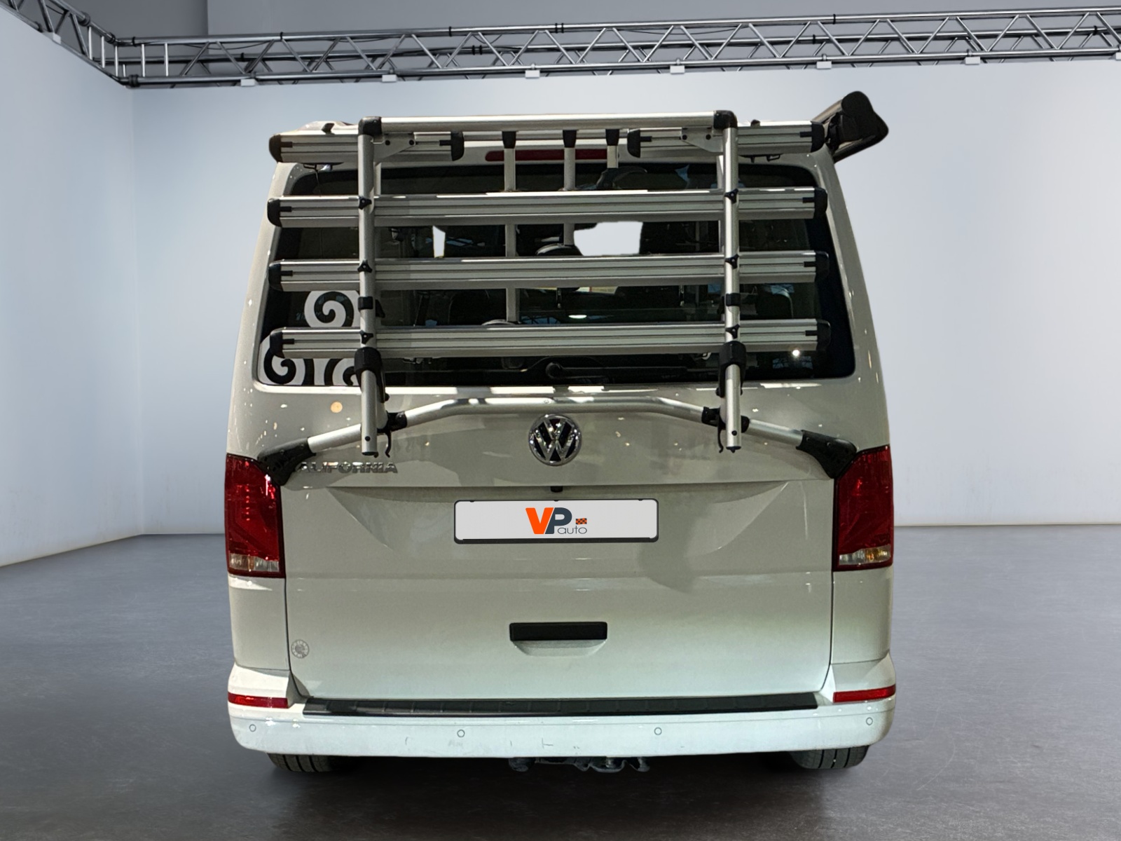 VOLKSWAGEN CALIFORNIA 6.1 2.0 TDI 150 BMT DSG7 Coast 2023
