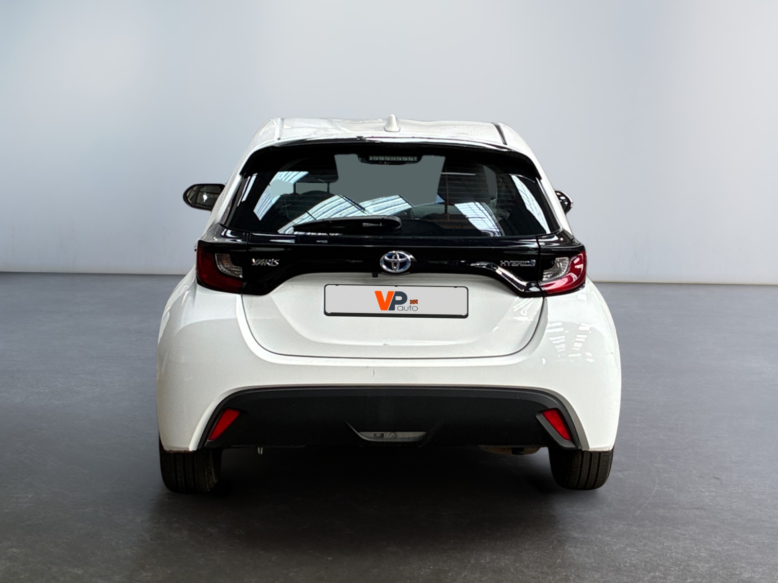 TOYOTA YARIS AFFAIRES PRO HYBRIDE 116h Dynamic Business 2023