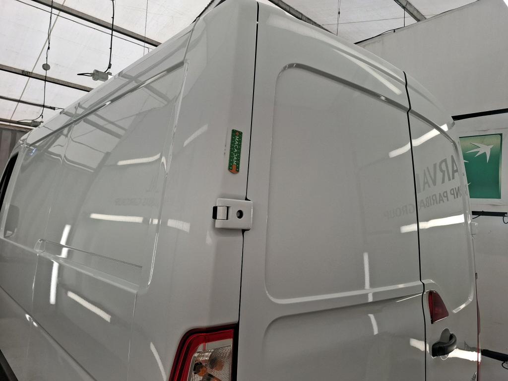 RENAULT MASTER FOURGON FGN TRAC F2800 L1H1 BLUE DCI 135 GRAND CONFORT 2022