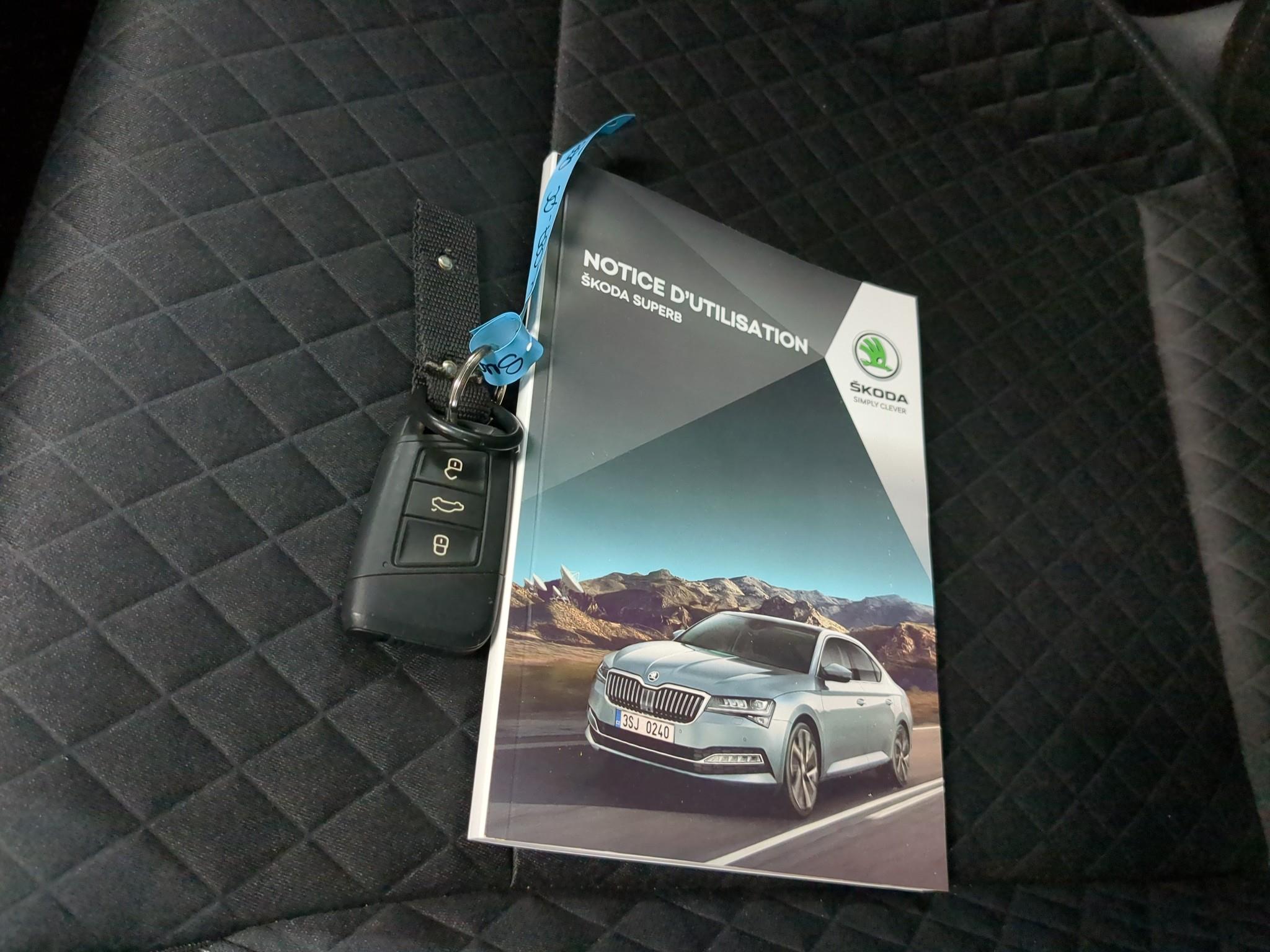 SKODA SUPERB COMBI 2.0 TDI 150 SCR DSG7 Business 2022