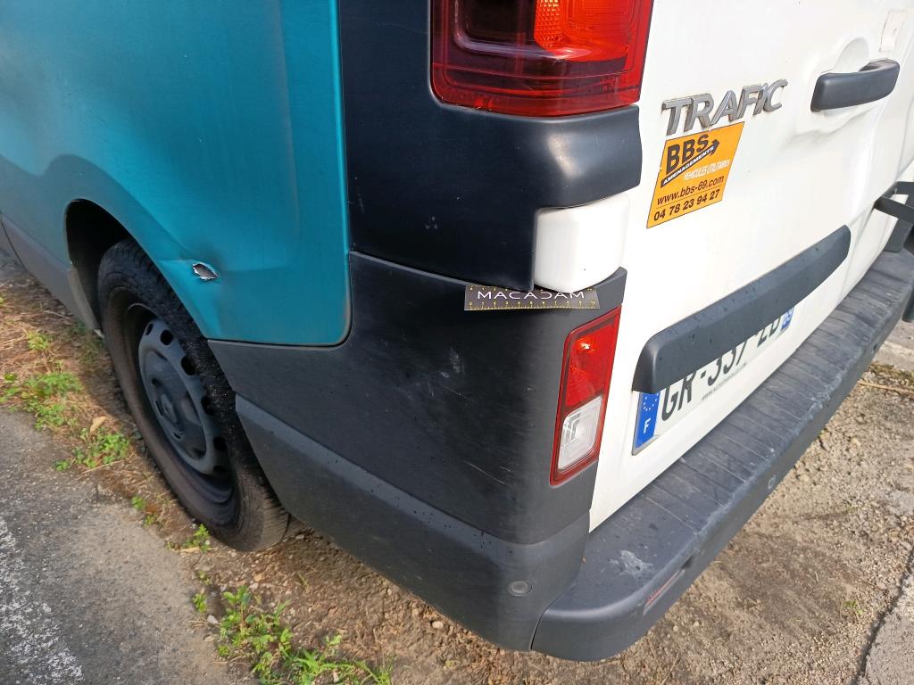 RENAULT TRAFIC FOURGON FGN L2H1 3000 KG BLUE DCI 150 GRAND CONFORT 2023