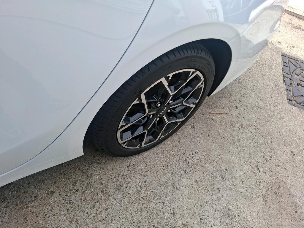 KIA CEE'D CEED SW 1.0 T-GDi 120 ch BVM6 GT Line 2022