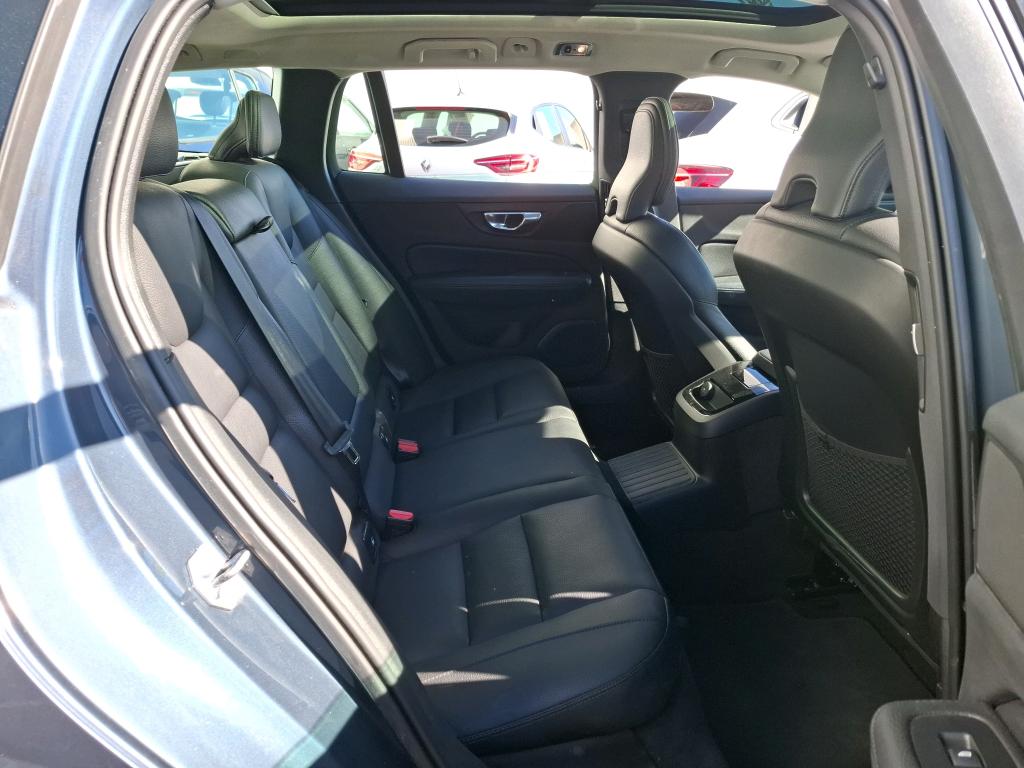 VOLVO V60 T6 AWD Recharge 253 ch + 145 Geartronic 8 Inscription 2021