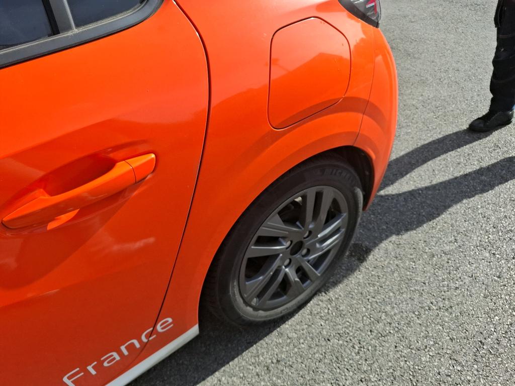 PEUGEOT 208) 208 PureTech 75 S&S BVM5 Style 2022