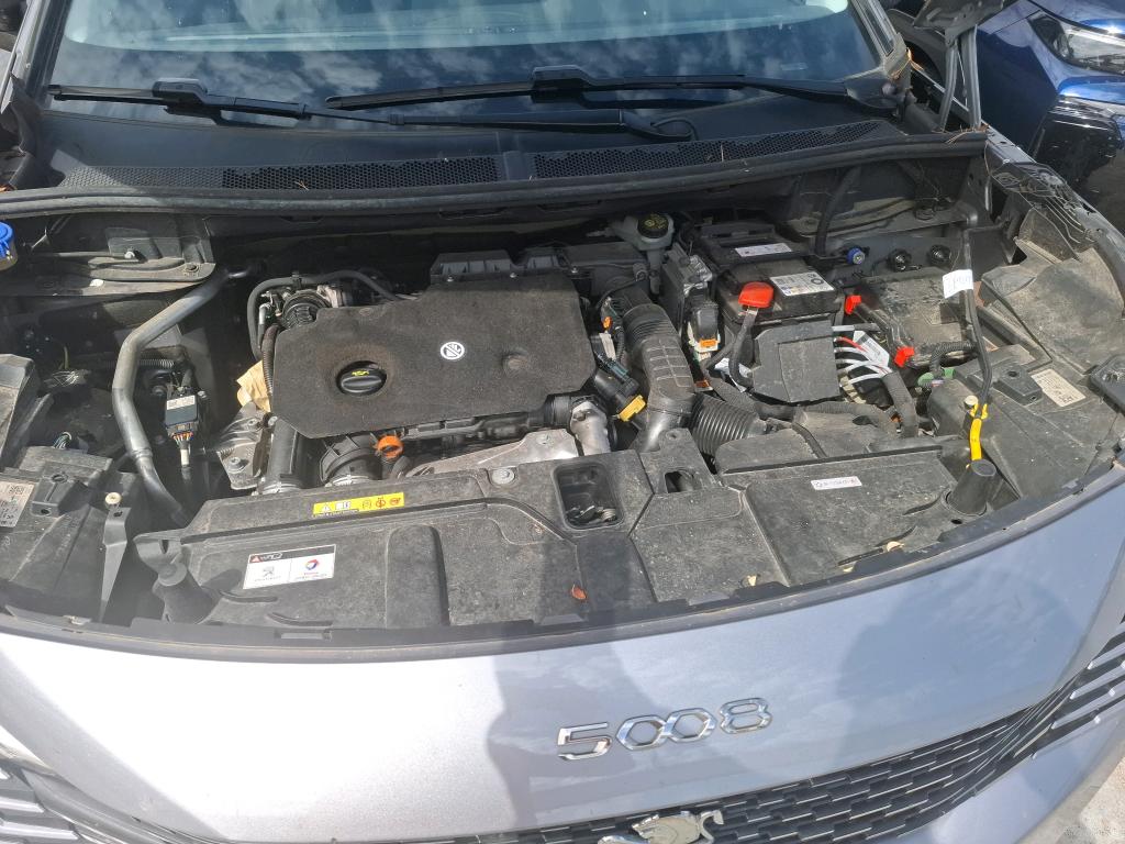 PEUGEOT 5008 BlueHDi 130ch S&S BVM6 Active Pack 2022