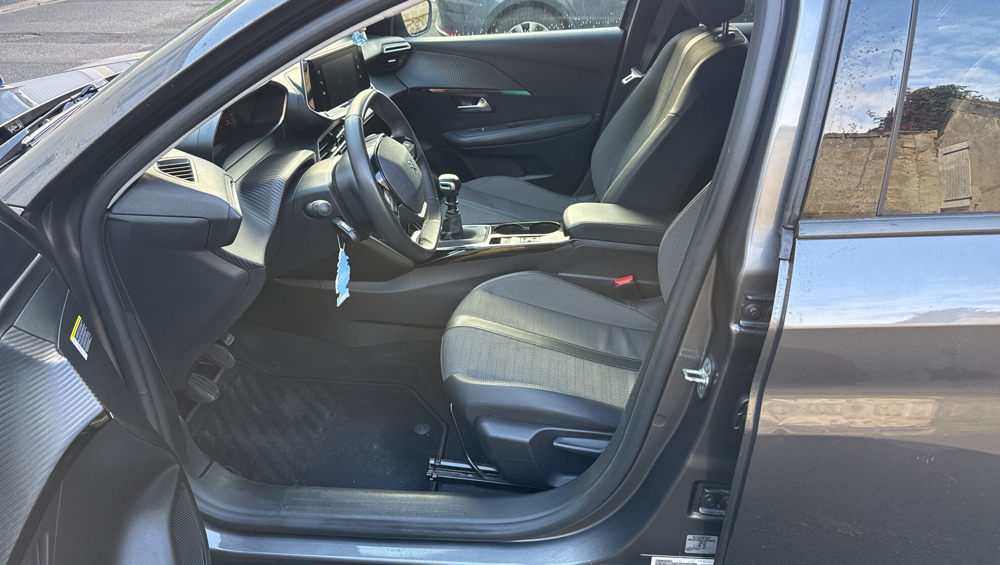 PEUGEOT 208) 208 PureTech 100 S&S BVM6 Allure 2023