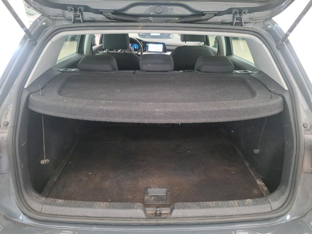 VOLKSWAGEN GOLF 2.0 TDI SCR 116 BVM6 Life Plus 2023