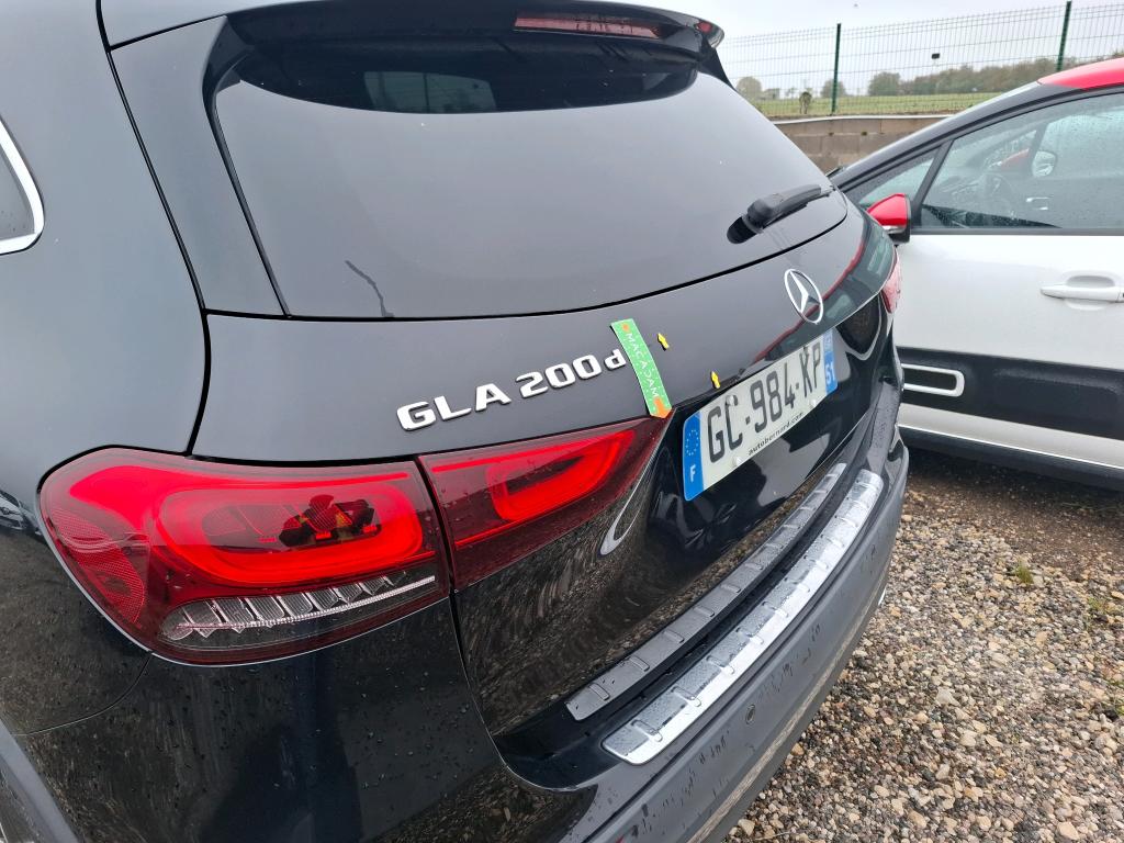MERCEDES-BENZ GLA 200 d 8G-DCT AMG Line 2021