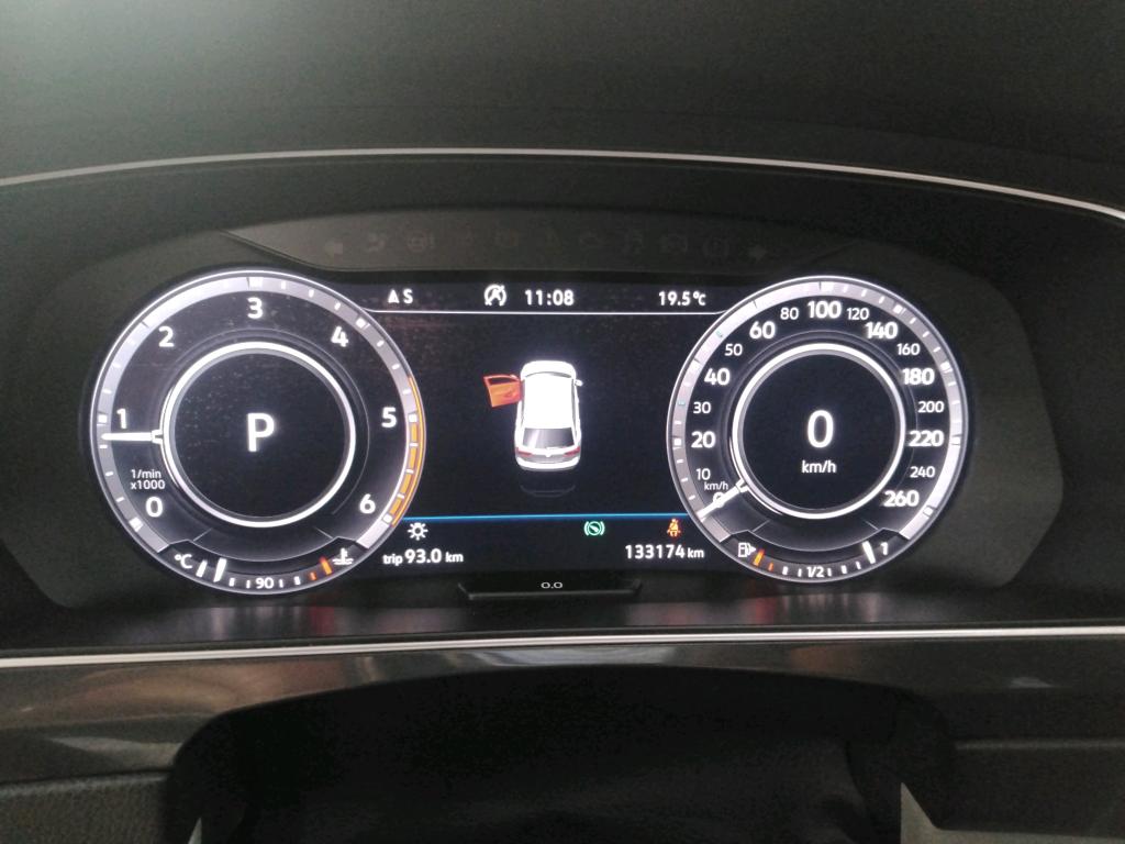 VOLKSWAGEN TIGUAN 2.0 TDI 150 DSG7 Carat 2018