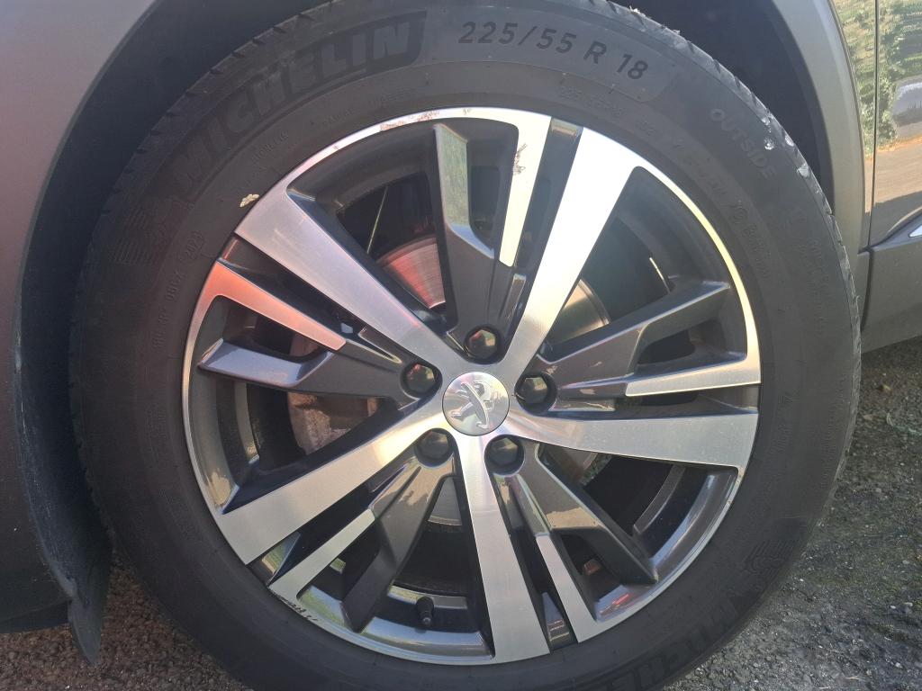 PEUGEOT 5008 PureTech 130ch S&S EAT8 Allure Pack 2023