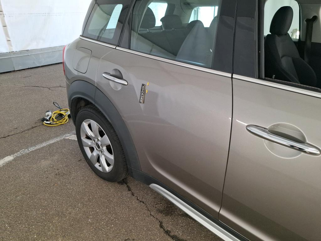 MINI COUNTRYMAN F60 136 - 88 ch ALL4 BVA6 Cooper SE 2019