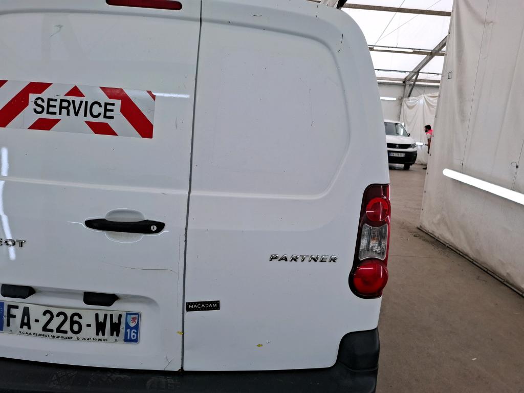 PEUGEOT PARTNER FGN FOURGON STANDARD 1.6 BLUEHDI 100 S&S BVM5 PREMIUM PACK 2018