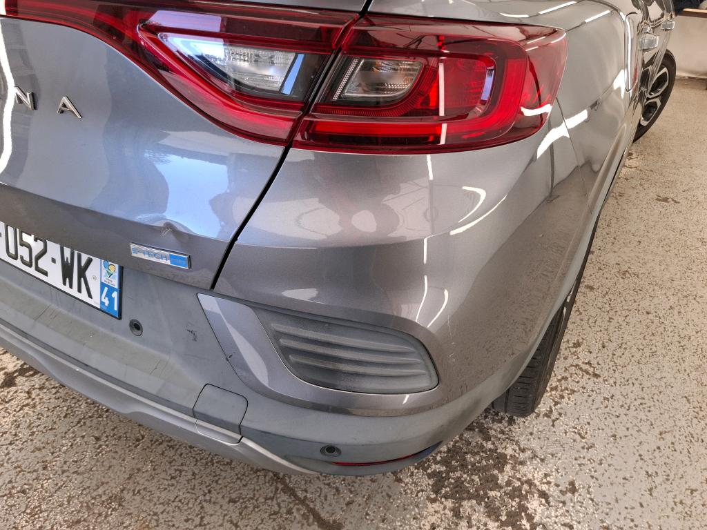 RENAULT ARKANA E-Tech 145 - 21B Intens 2022