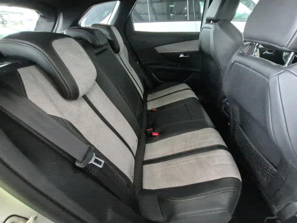 PEUGEOT 3008 Hybrid 225 e-EAT8 GT 2021