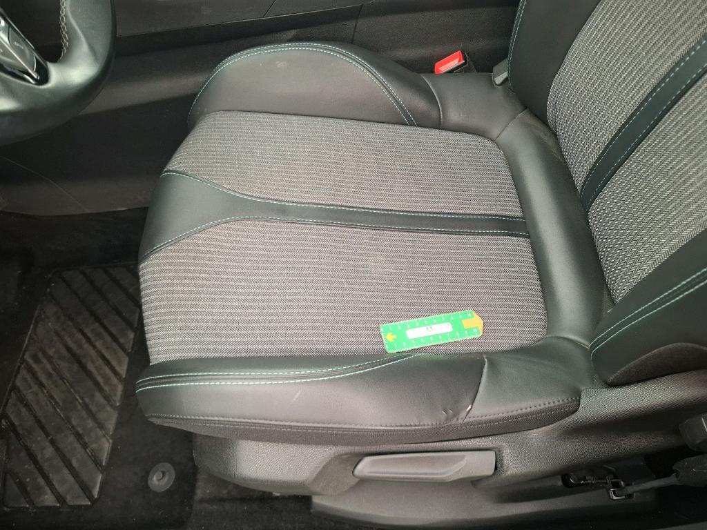 PEUGEOT 3008 BlueHDi 130ch S&S EAT8 Allure Pack 2021