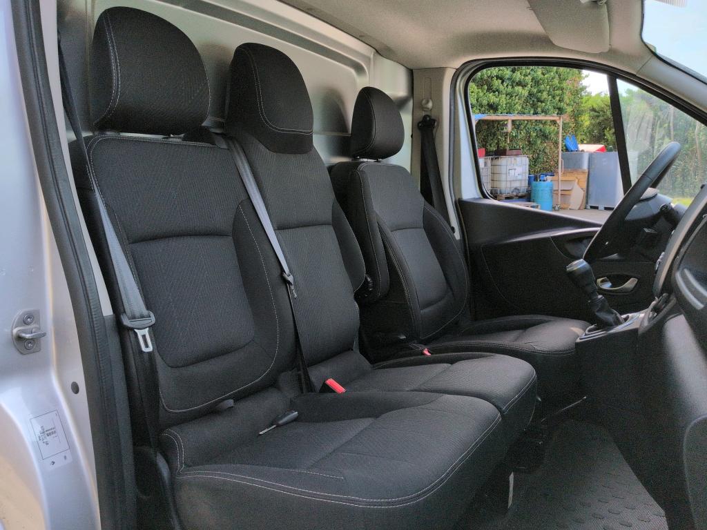 RENAULT TRAFIC FOURGON FGN L2H1 1300 KG DCI 145 ENERGY GRAND CONFORT 2021
