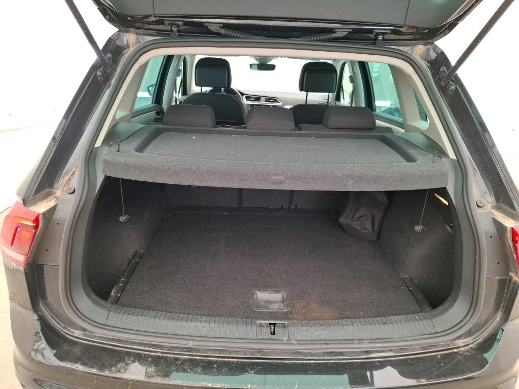 VOLKSWAGEN TIGUAN BUSINESS 2.0 TDI 150 DSG7 Confortline 2019