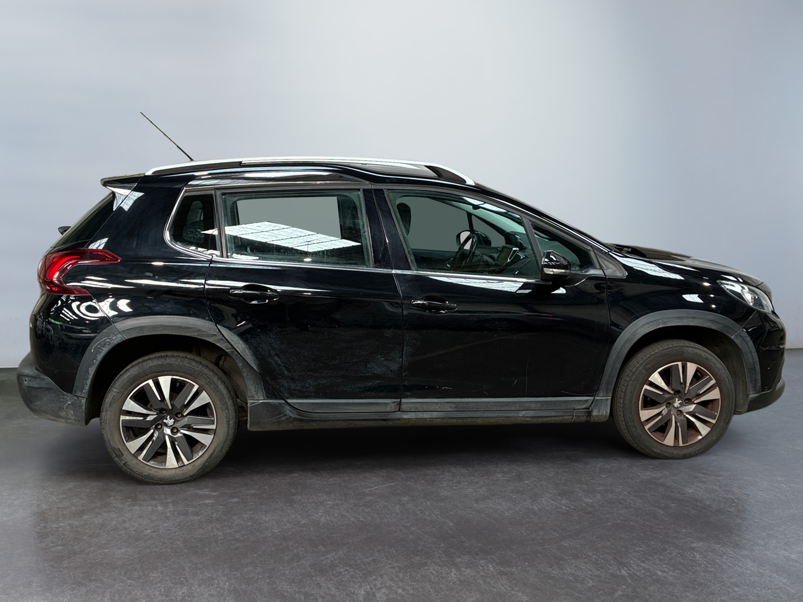 PEUGEOT 2008 1.2 PureTech 110ch S&S BVM5 Allure 2018