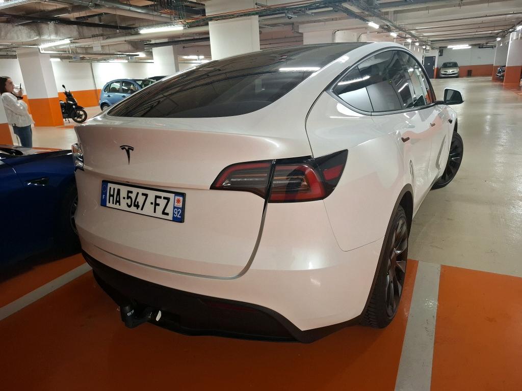 TESLA  2024