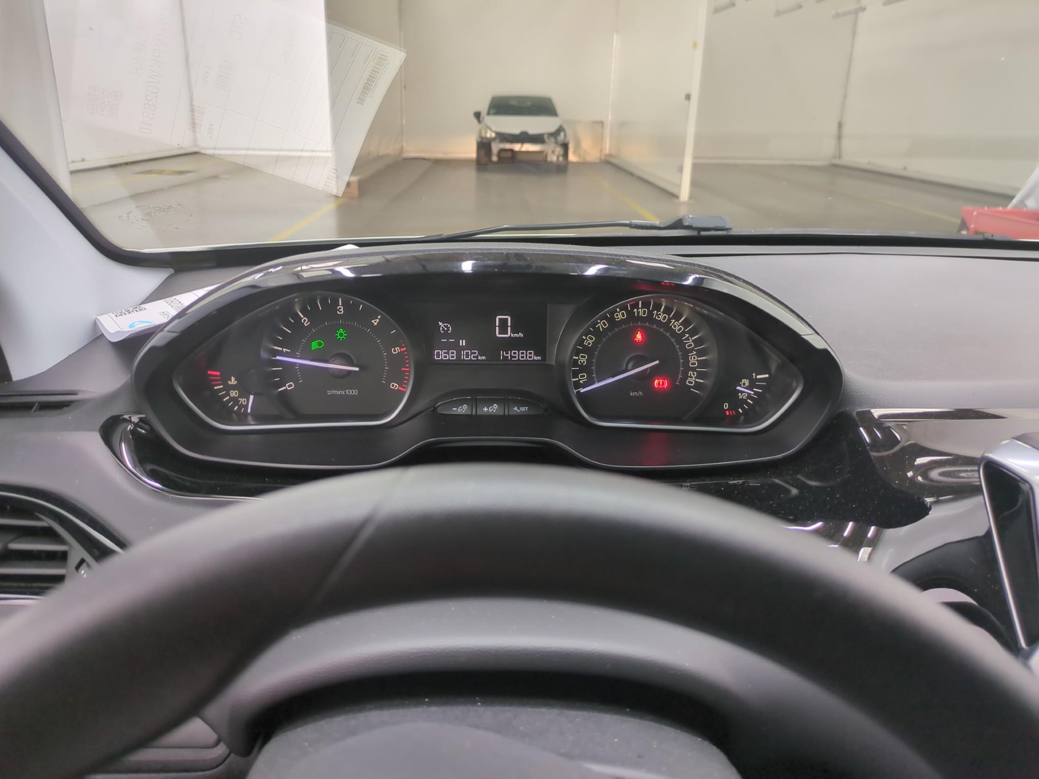 PEUGEOT 208 AFFAIRE BLUEHDI 100 S&S BVM5 PREMIUM PACK 2019