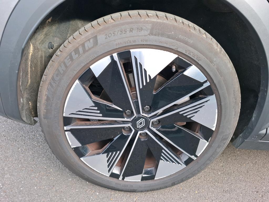 RENAULT SCENIC E-TECH electrique 220 ch grande autonomie Techno 2025