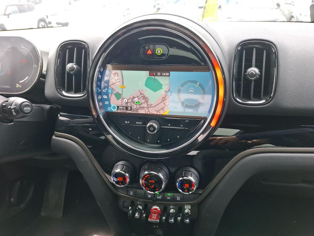 MINI COUNTRYMAN F60 LCI 136 ch BVA7 Cooper Essential 2023