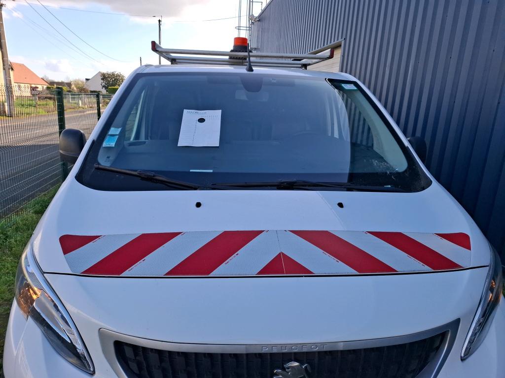 PEUGEOT EXPERT FOURGON TOLE STANDARD 1.5 BLUEHDI 120 S&S BVM6 PREMIUM 2020
