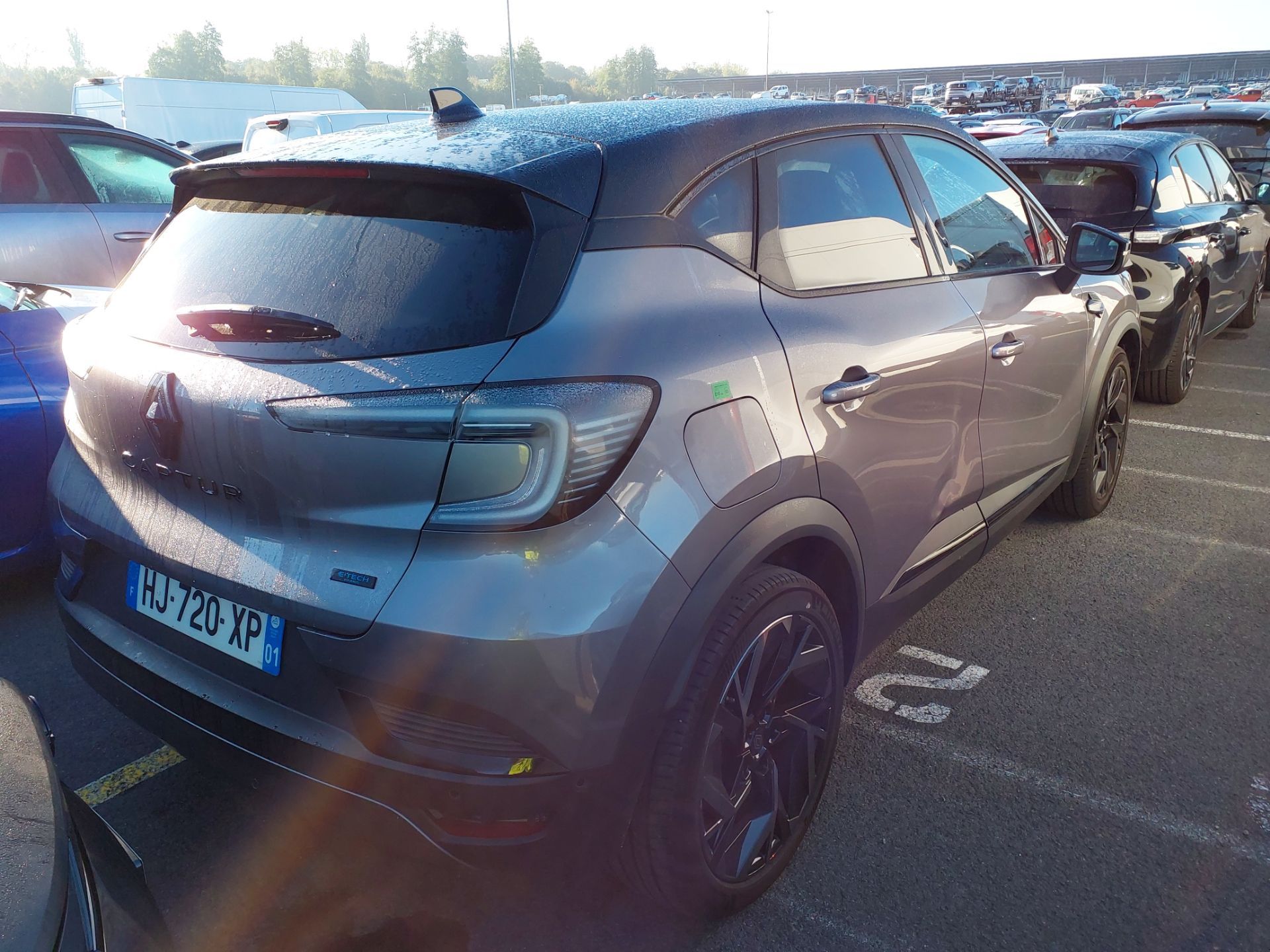 RENAULT CAPTUR E-Tech full hybrid 160 ch esprit Alpine 2026