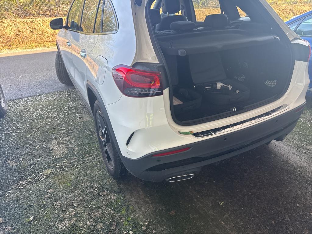 MERCEDES-BENZ MERCEDES GLA II 250 e 8G-DCT AMG Line 2023