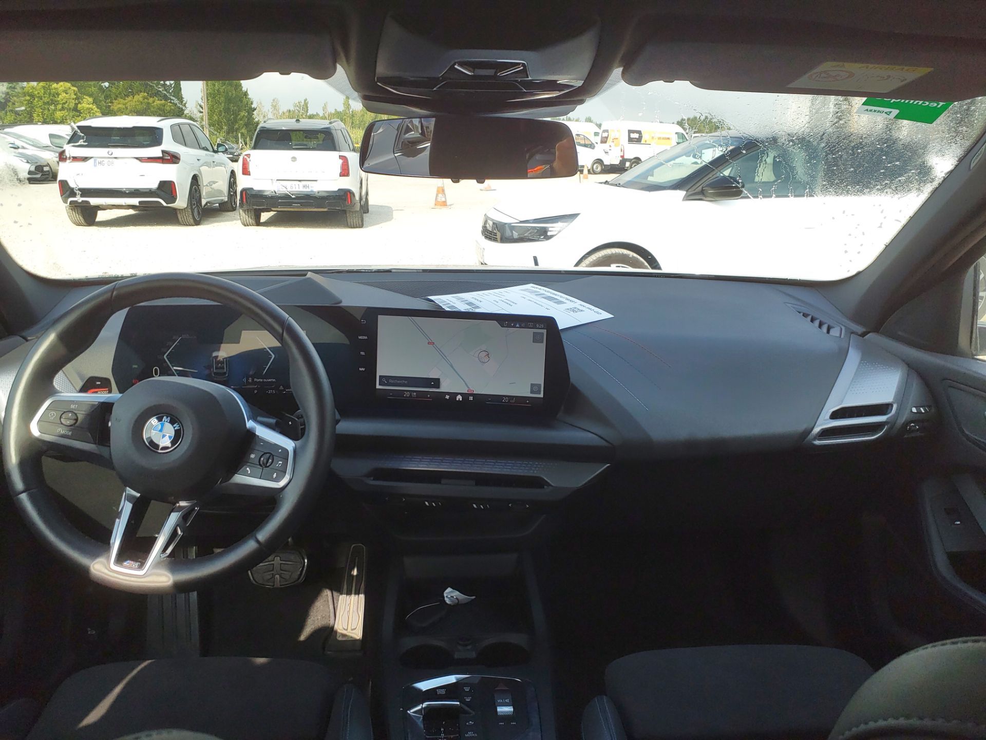 BMW  2025