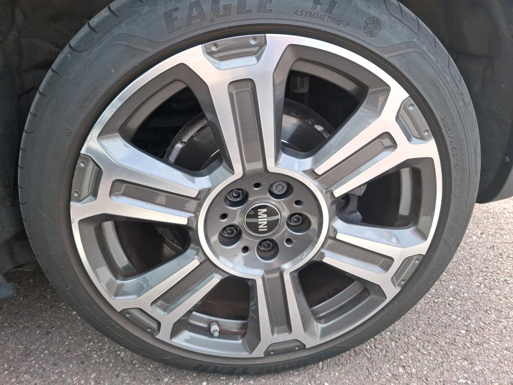 MINI COUNTRYMAN F60 LCI 125 - 95 ch ALL4 BVA6 Cooper SE Edition Premium Plus 2022