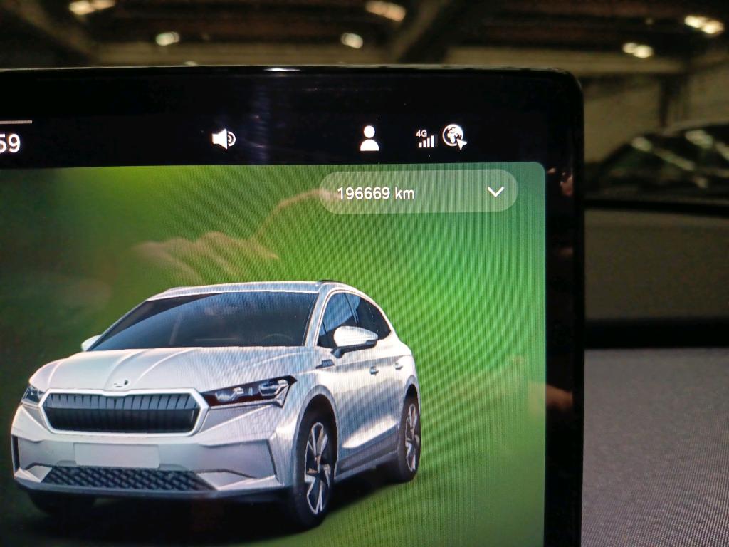 SKODA ENYAQ iV 85 - 2024