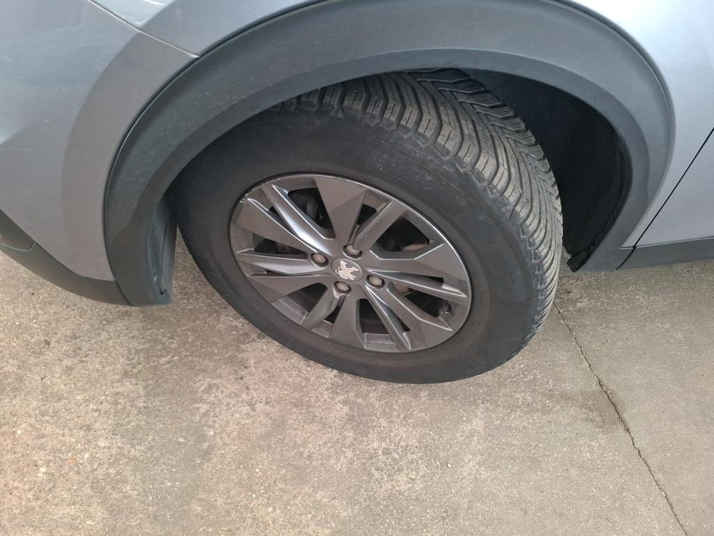 PEUGEOT 2008 PureTech 130 S&S EAT8 Active Pack 2022