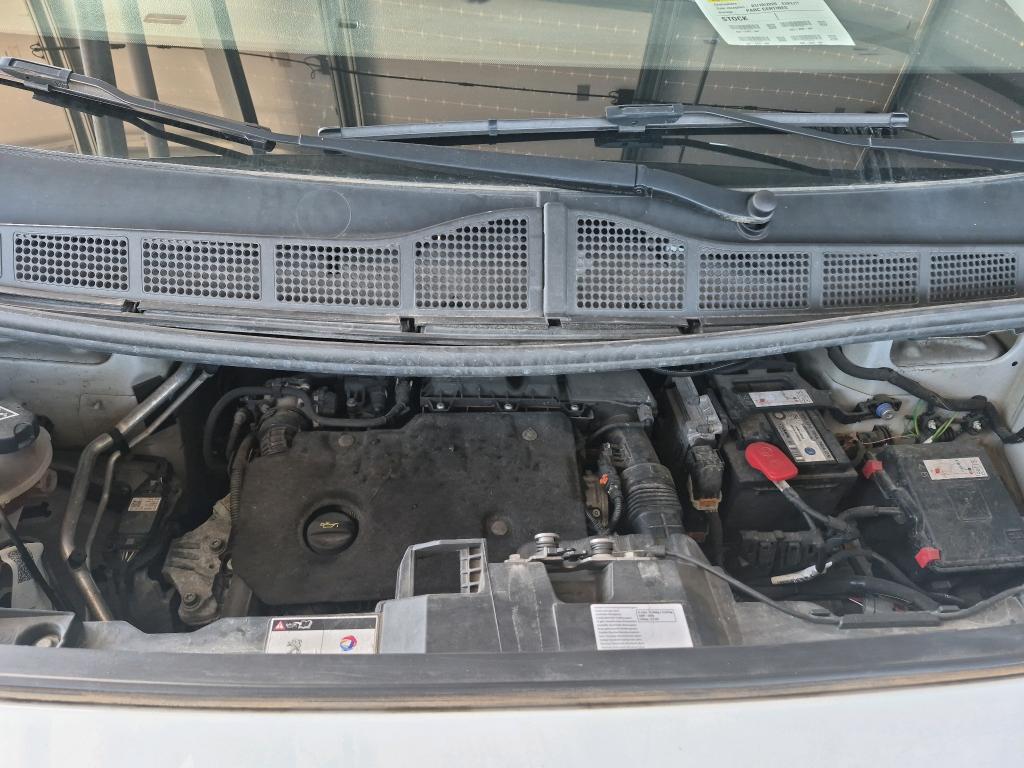 PEUGEOT EXPERT FOURGON FGN TOLE STANDARD 1.5 BLUEHDI 120 S&S BVM6 PREMIUM 2021