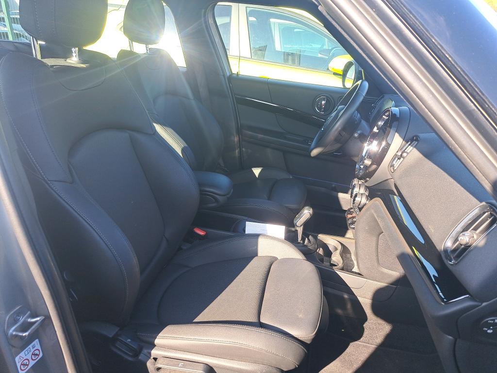MINI COUNTRYMAN F60 LCI 136 ch BVA7 Cooper Essential 2023