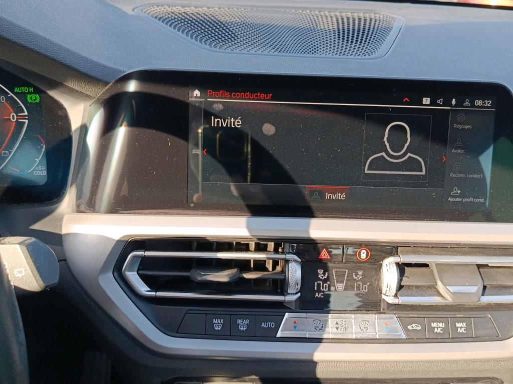 BMW SERIE 3 TOURING G21 318d 150 ch BVA8 Lounge 2021