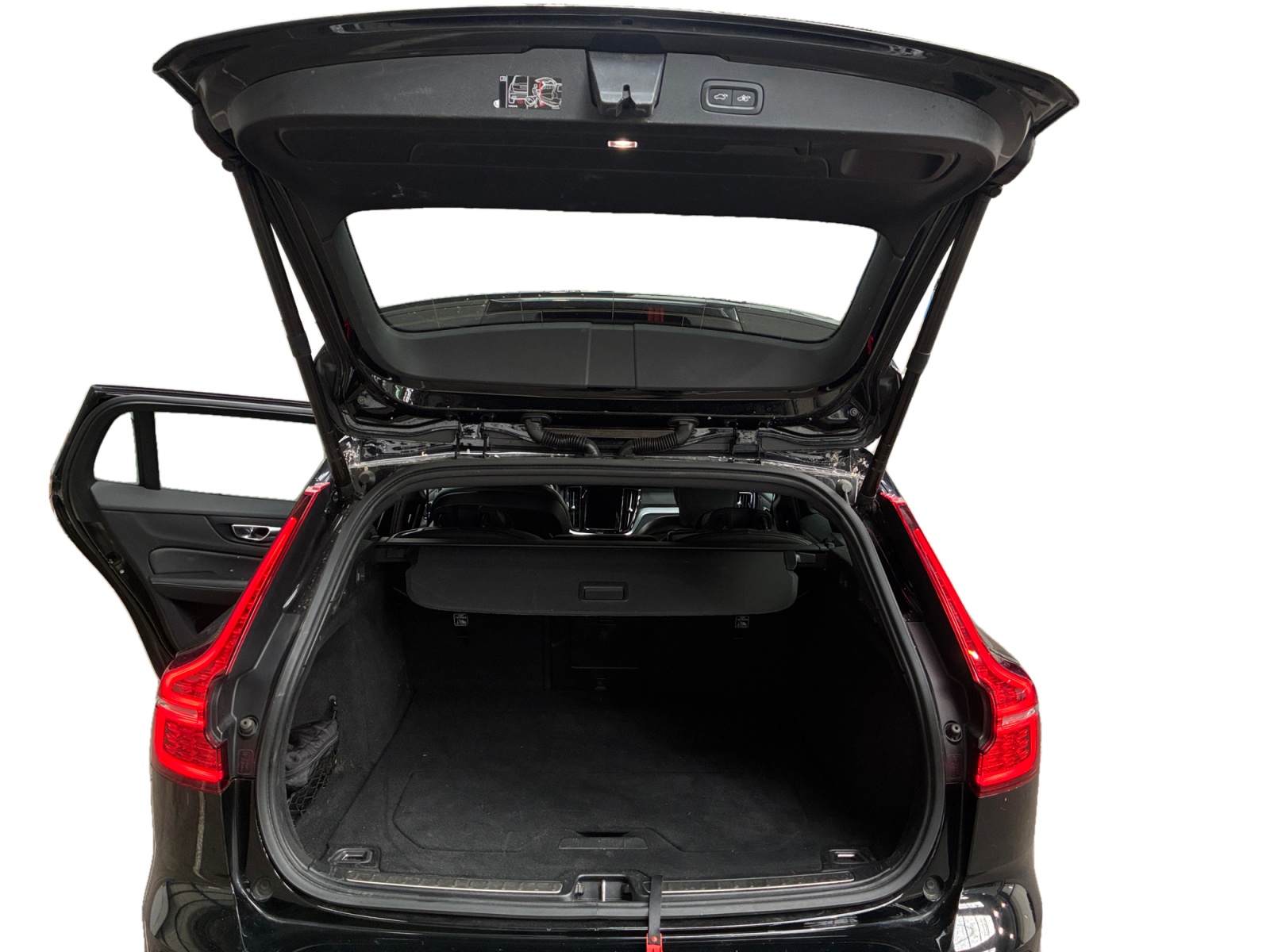 VOLVO V60 B3 163 ch Geartronic 8 R-Design 2021