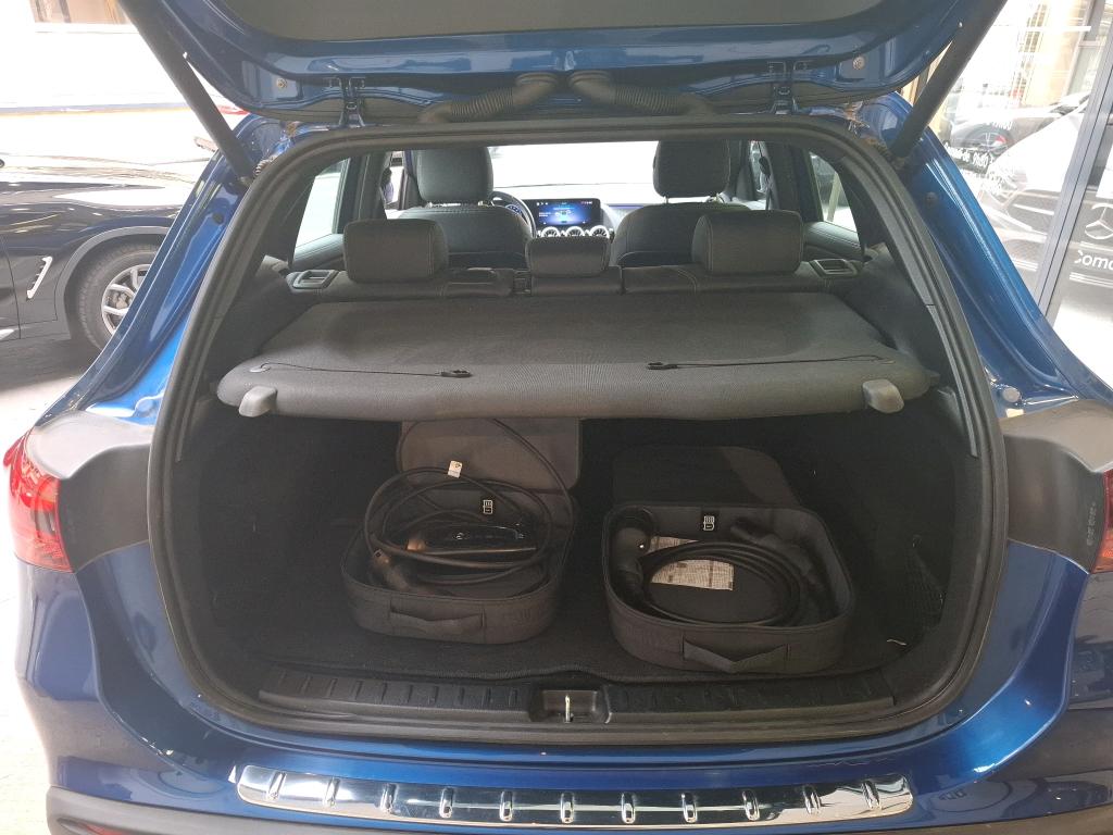 MERCEDES-BENZ EQA 250+ Progressive Line 2024