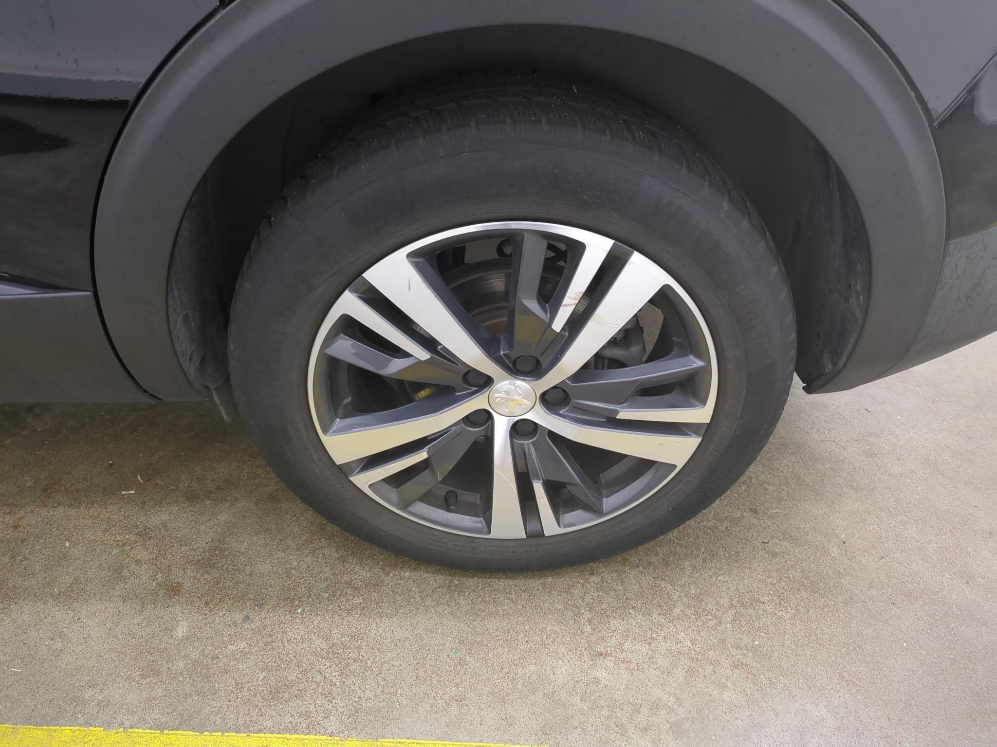 PEUGEOT 5008 BlueHDi 130ch S&S EAT8 Allure Pack 2022