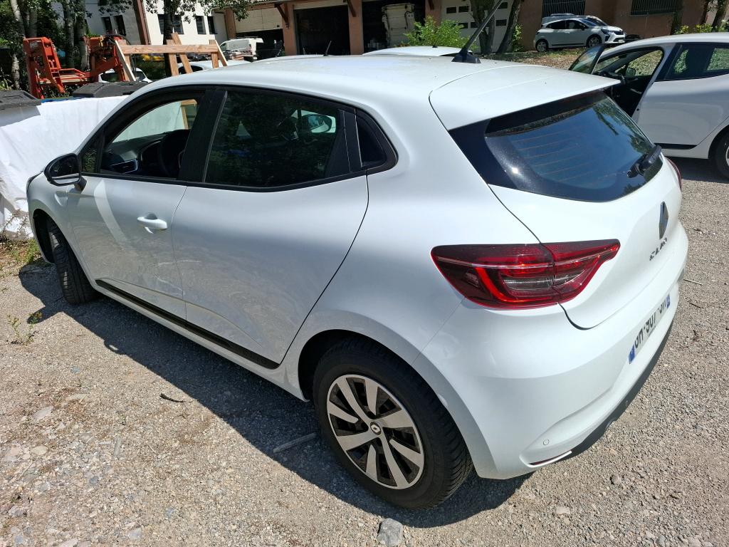 RENAULT CLIO V TCe 90 Equilibre 2023